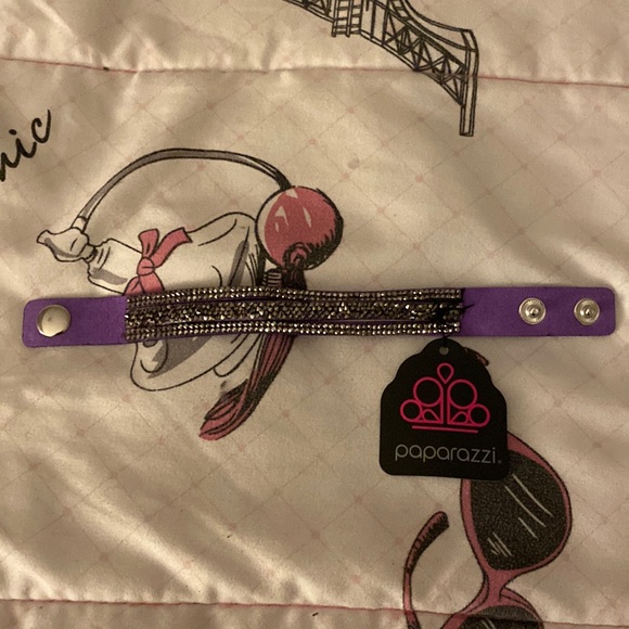 paparazzi Jewelry - A bracelet